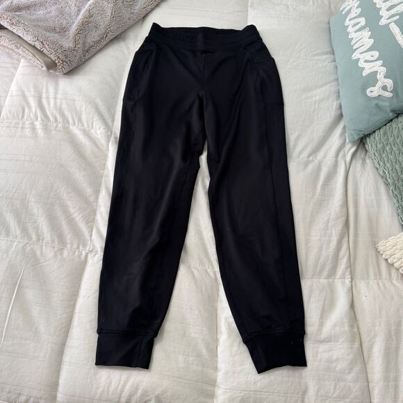 Fabletics on the go cold weather joggers in black. Size small- NWOT - Picture 8 of 10